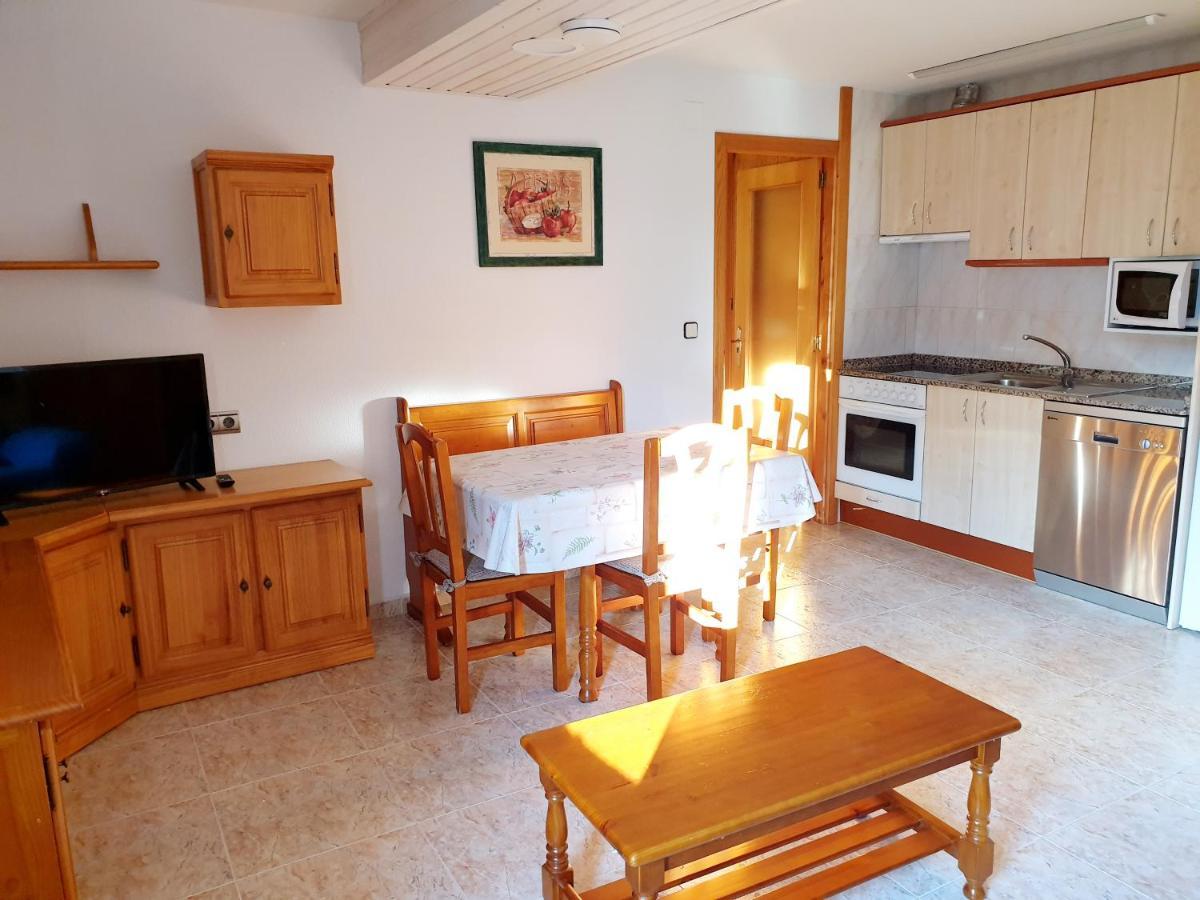 Apartamentos Casa Patro Tramacastilla de Tena Exteriér fotografie